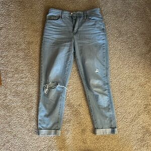 Universal thread jeans